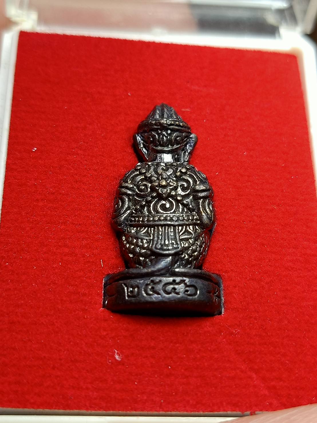 รูปหล่อหนุมาน ชาญสมร รุ่นโอกาสทอง หลวงพ่อพูน วัดบ้านแพน จ.อยุธยา ปี 2556 พร้อมกล่อง (SKU-08384)