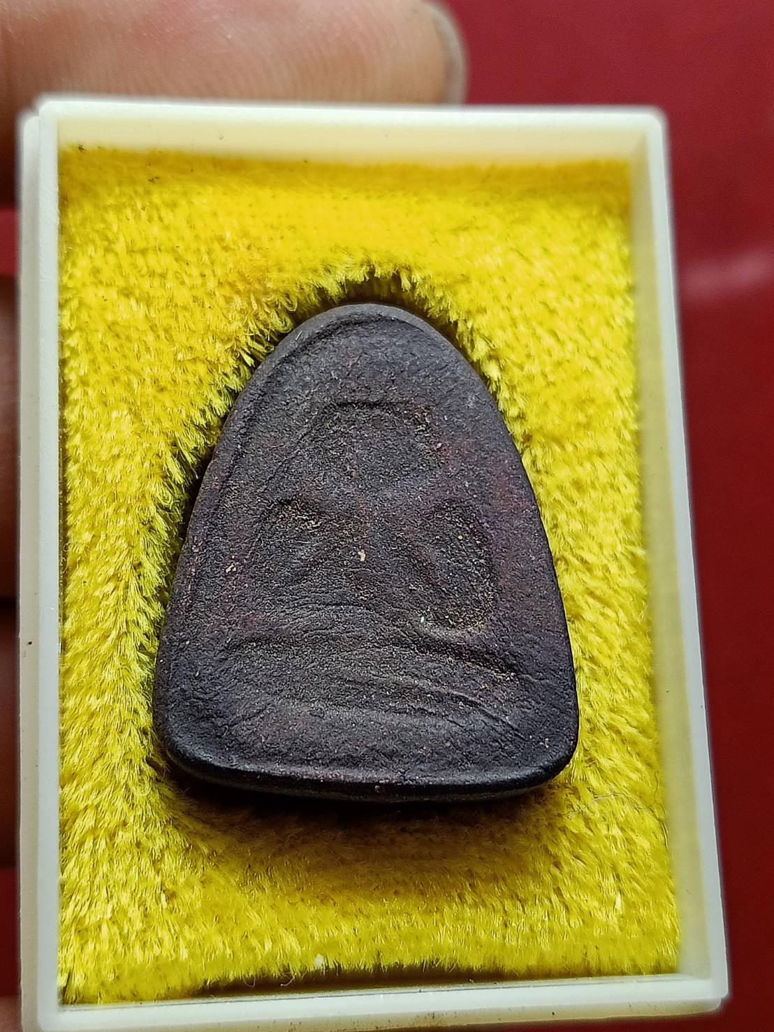 พระปิดตาหลวงพ่อแก้ว วัดเครือวัลย์ จ.ชลบุรี ปี 2483 (SKU-12797)