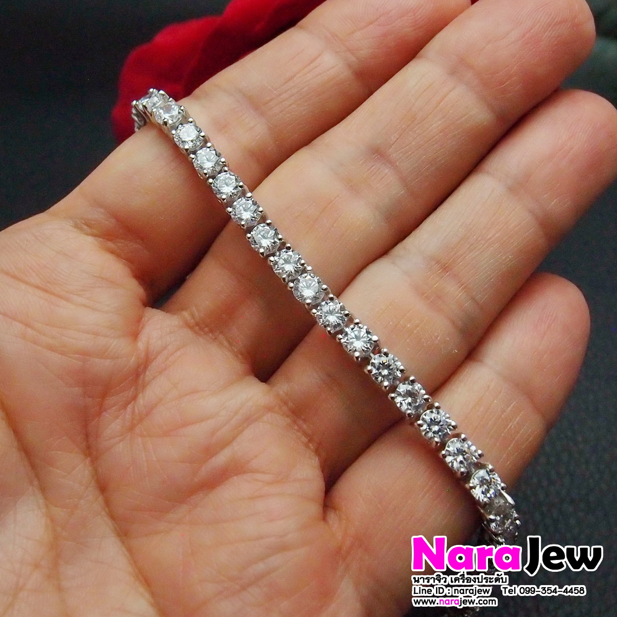 สร้อยข้อมือ เงินแท้ 925 ประดับเพชร CZ (เพชรสังเคราะห์) ประกาย เล่นไฟวิ้ง แบบ K