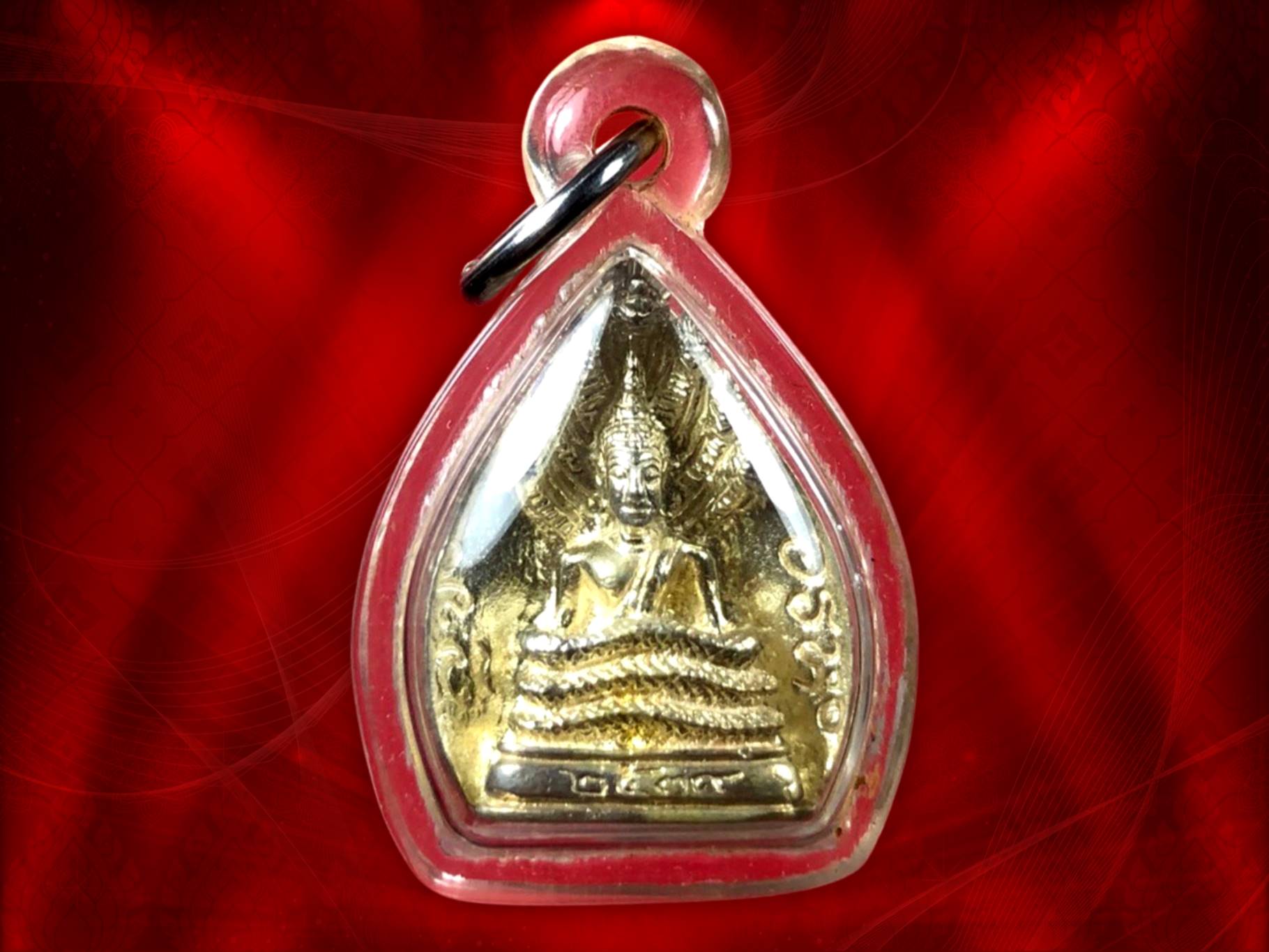 สมเด็จพระนาคปรกพิมพ์ใบโพธิ์ หลังตราพระนามย่อ ญสส. วัดบวรนิเวศวิหาร ปี 2539 เนื้อเงิน พร้อมเลี่ยมกันน้ำ งาม ๆ พร้อมบูชาขึ้นคอได้เลยครับ