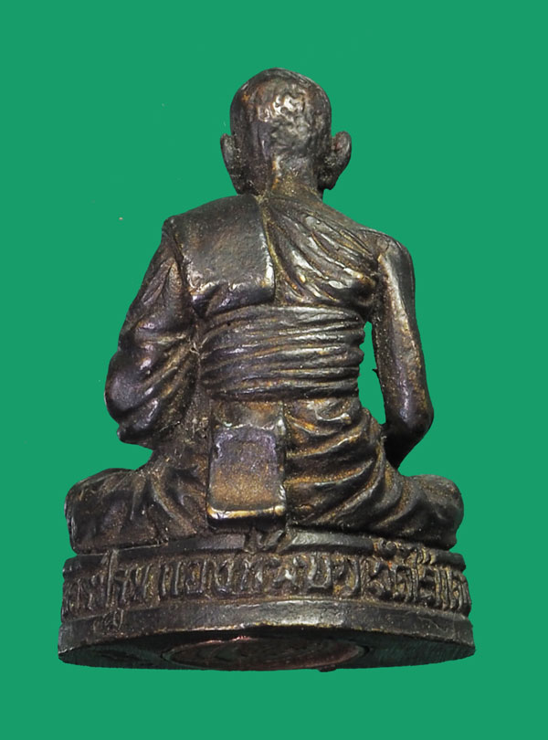 *33792 รูปหล่อหลวงปู่หลิว วัดไร่แตงทอง นครปฐม กองทัพบก จัดสร้าง 36