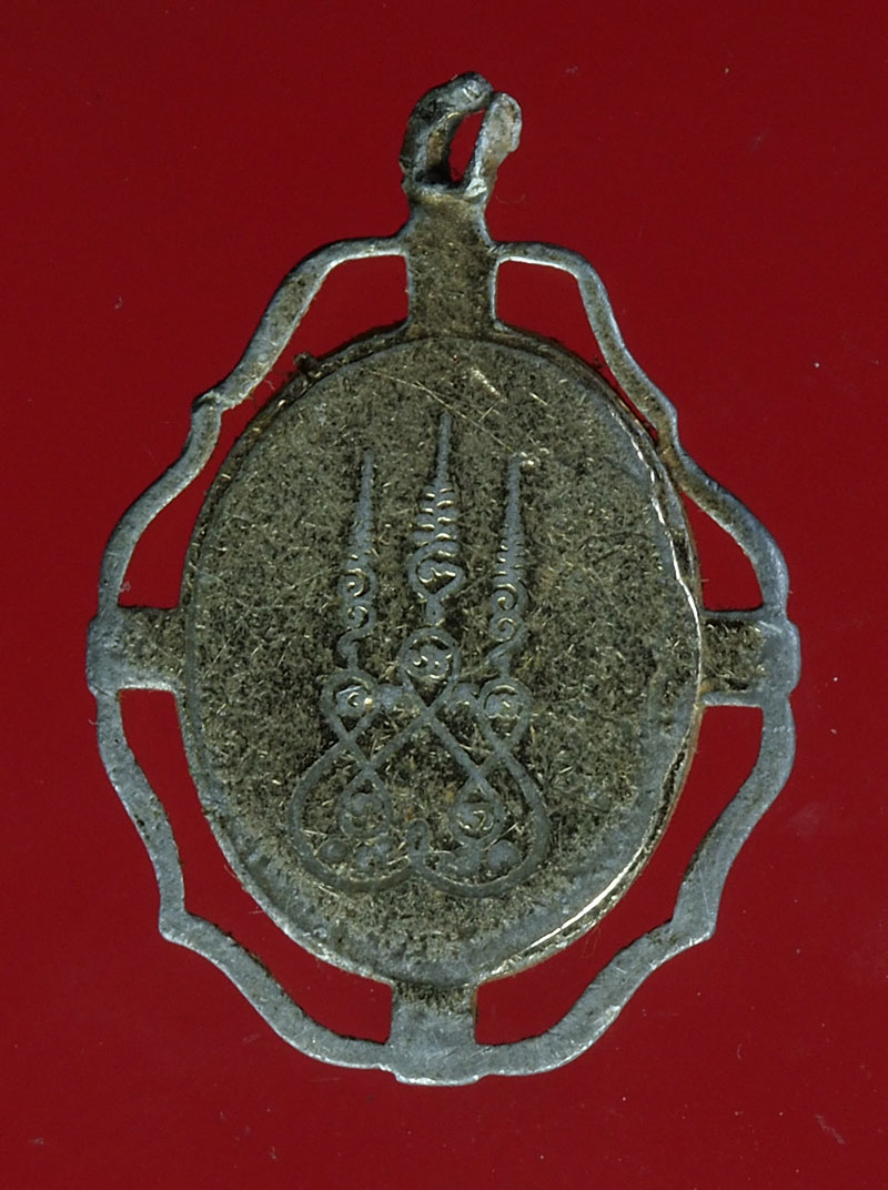 *28459 ล็อกเก็ตพระพุทธชินราช หลังยันต์ เก่า ไม่ทราบปี 54