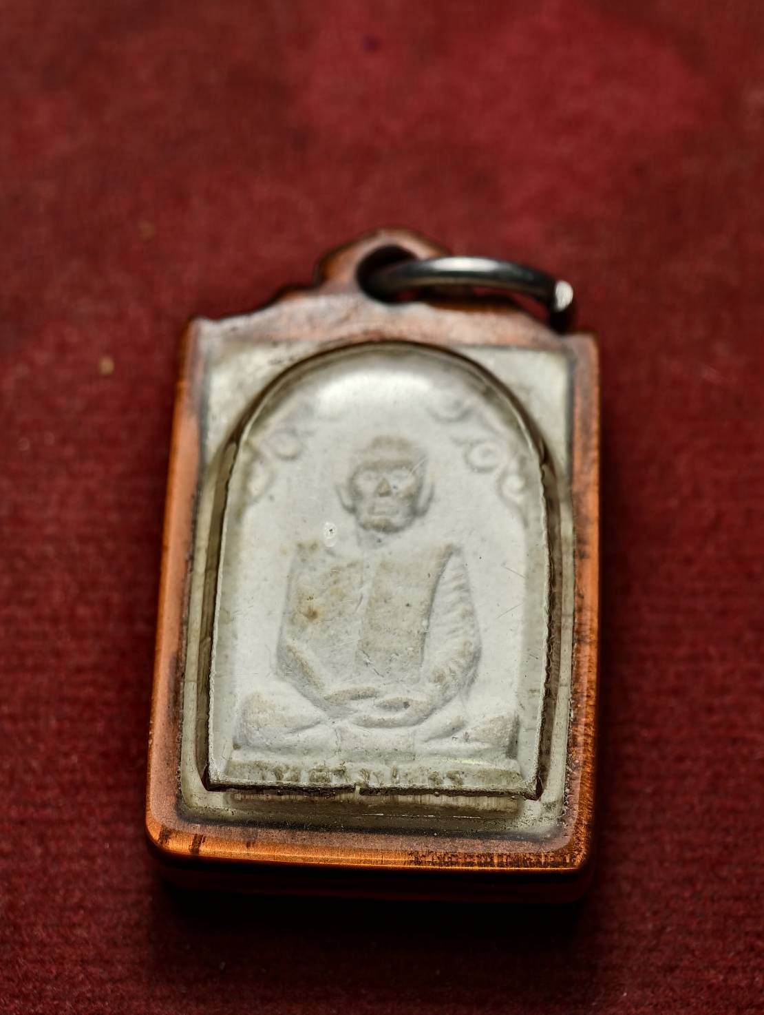 พระผงรูปเหมือนหลวงปู่ขาว อนาลโย วัดถ้ำกลองเพล จ.อุดรธานี (SKU-13731)