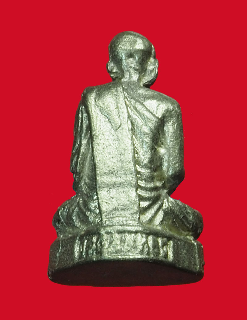 *32242 รูปหล่อไม่ทราบอาจารย์ และปีสร้าง 8