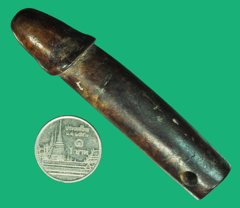 ขายแล้ว*37894 ปลัดขลิกไม้แกะ หลวงพ่ออี๋ วัดสัตหีบ ชลบุรี มีจารลางๆ เก่าๆ (ได้มาไม่แพงจำหน่ายไม่แพง)12