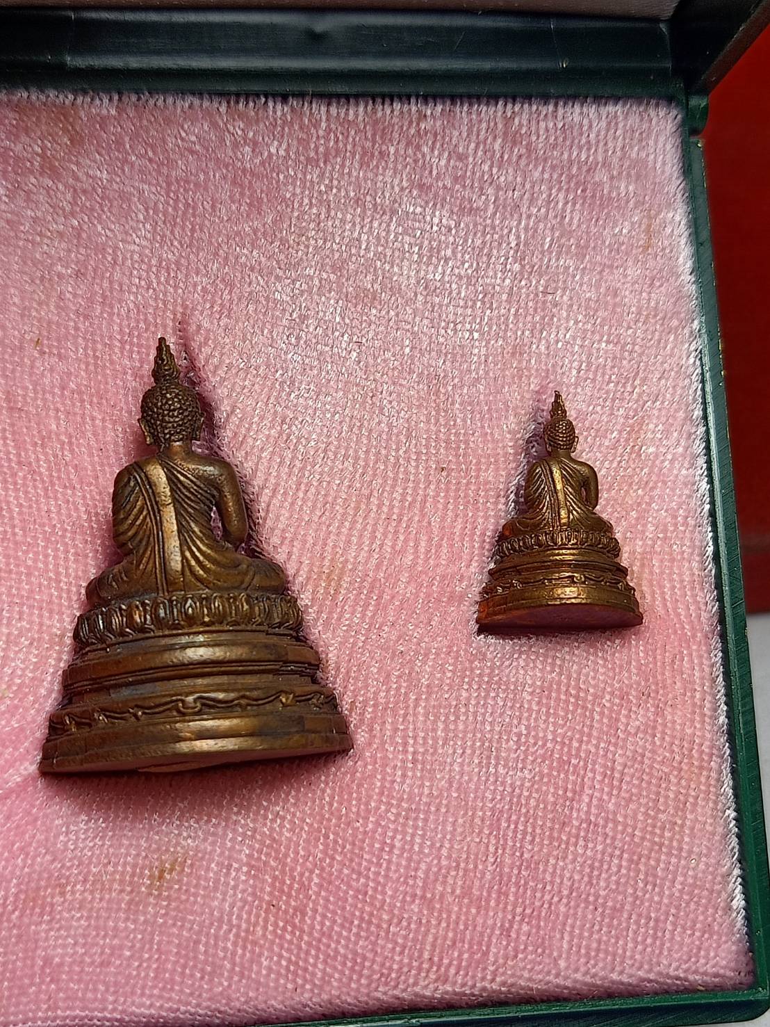 พระกริ่ง-พระชัยวัฒน์ พระพุทธอังคีรส วัดราชบพิธสถิตมหาสีมาราม กทม. ปี 2555 พร้อมกล่อง (SKU-08002)