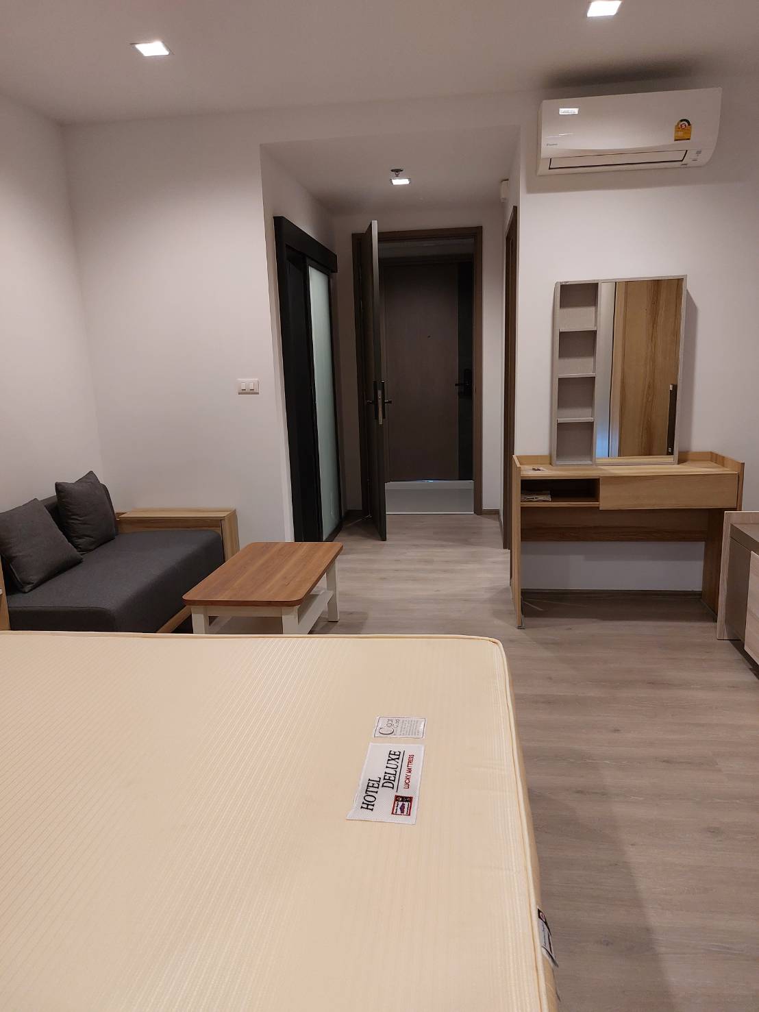ขาย (For Sale) คอนโด : เดอะ ไลน์ พหลโยธิน อาคาร B 1 ห้องนอน 1 ห้องน้ำ 32 ตรม.