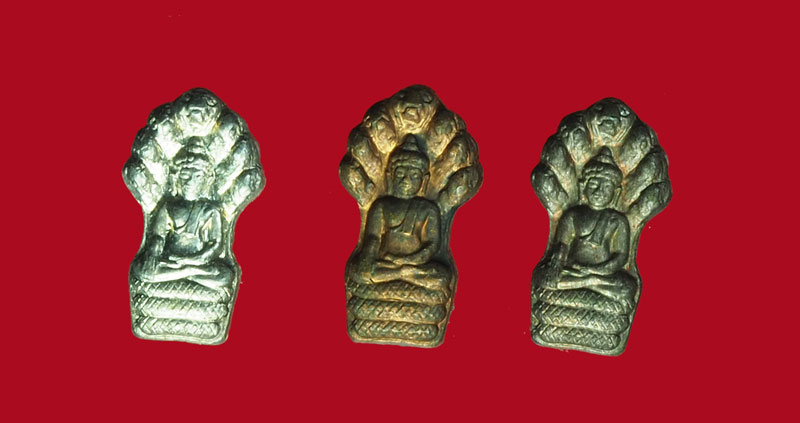 *31534 พระปรกใบมะขาม หลวงพ่อเจ็ก วัดระนาม สิงห์บุรี เนื้อ ทองแดง นวะ เงิน รวม 3 องค์ 82