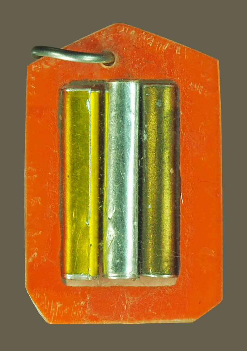 *38392 รูปถ่ายหลังตะกรุดหลวงพ่อทอง ไม่ทราบที่และปีสร้าง 3