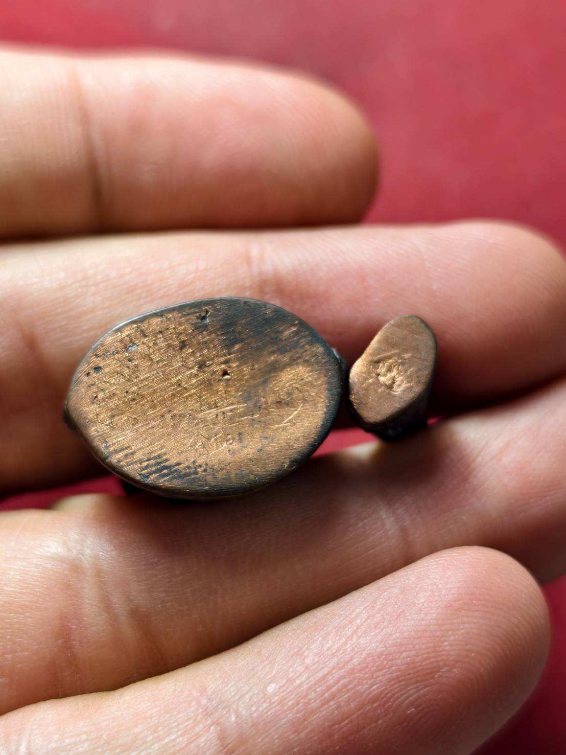 พระกริ่ง-ชัยวัฒน์ เนื้อนวะโลหะ หลวงปู่บำเพ็ญ ปลุกเสก 3 ไตรมาส วัดสุทัศน์ฯ กรุงเทพฯ ปี 2548-50 พร้อมกล่อง (SKU-13463)