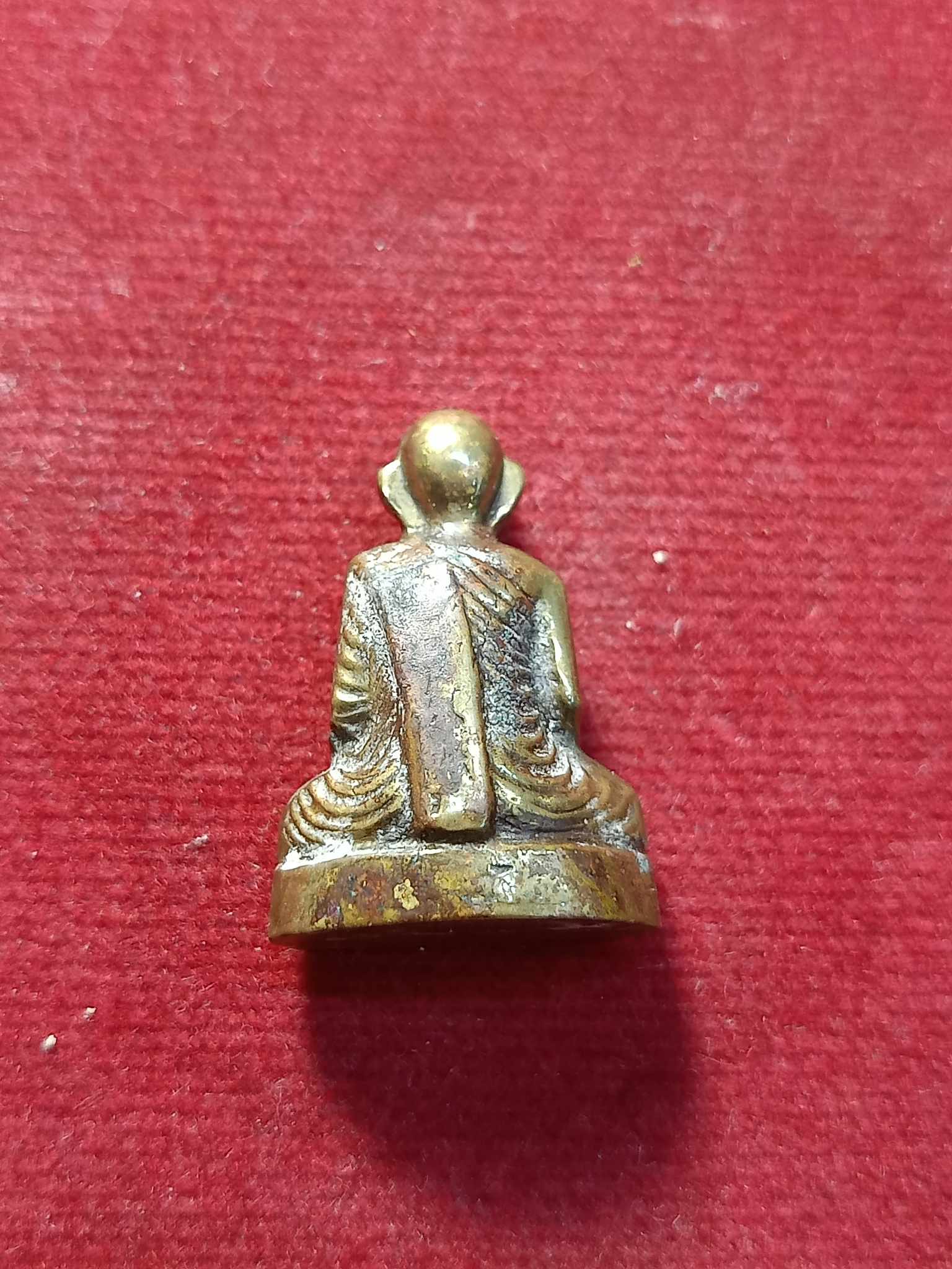 รูปหล่ออุดกริ่ง หลวงพ่อขอม วัดไผ่โรงวัว จ.สุพรรณบุรี (SKU-03173)