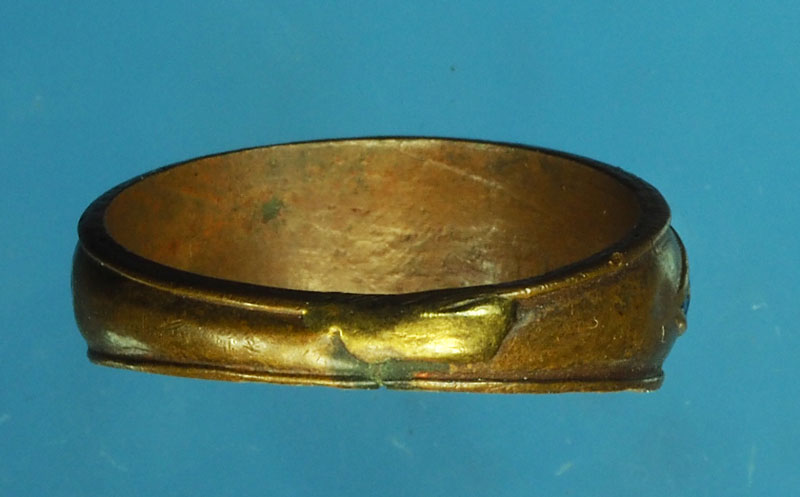 *28886 แหวนลงยาลายธงชาติ หลวงพ่อจง วัดหน้าต่างนอก อยุธยา 12