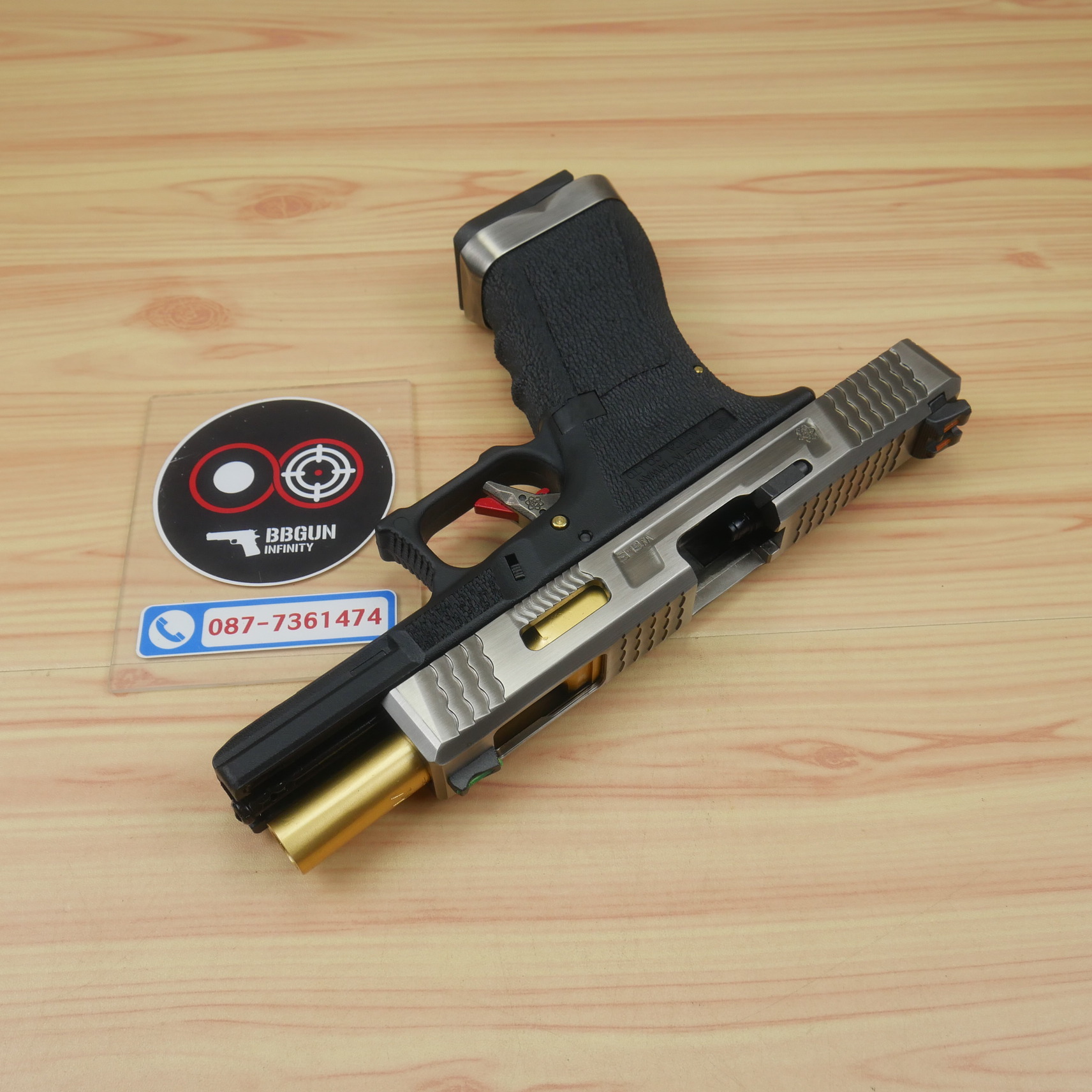 บีบีกันอัดแก๊ส WE Glock 17 T3 G-Force สไลด์เงิน ท่อทอง เฟรมดำ BB GUN