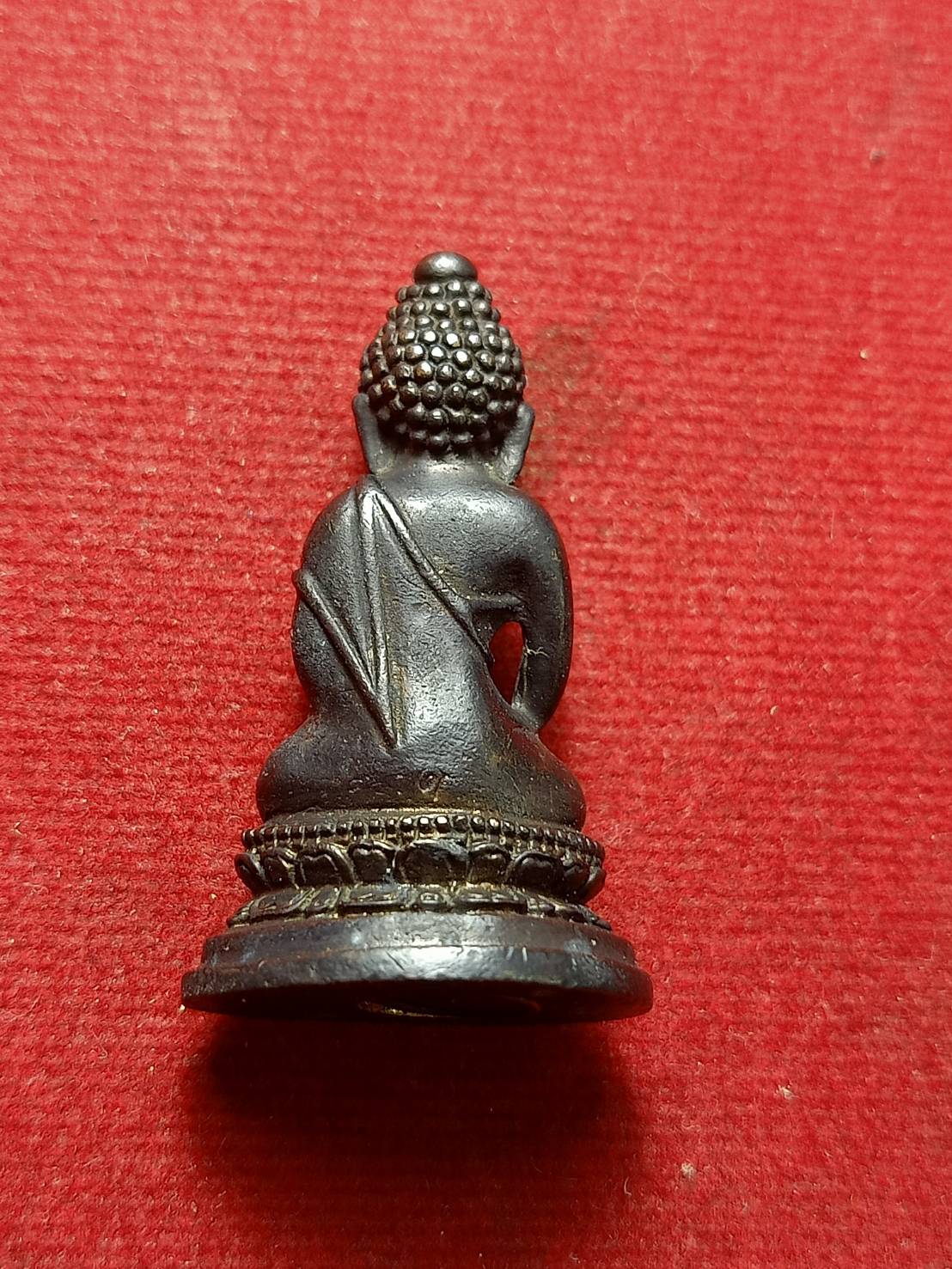 พระกริ่ง 6 รอบ รัชกาลที่ 9 พระพุทธนวมมหาราชายุจฉับปริวัตนมงคล พ.ศ.2542 (SKU-12499)