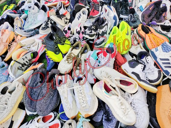second hand sneakers