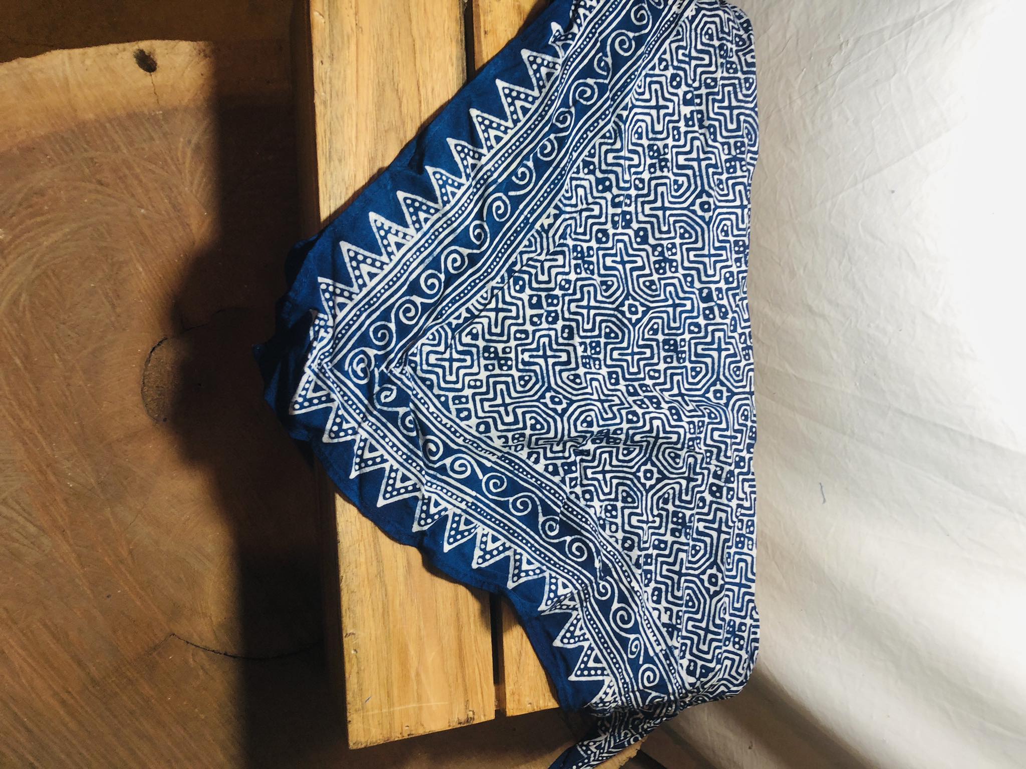 ผ้าคาดผม งานผ้าเขียนเทียน ฟาร์มเห็ดบ้านหัวน้่ำ