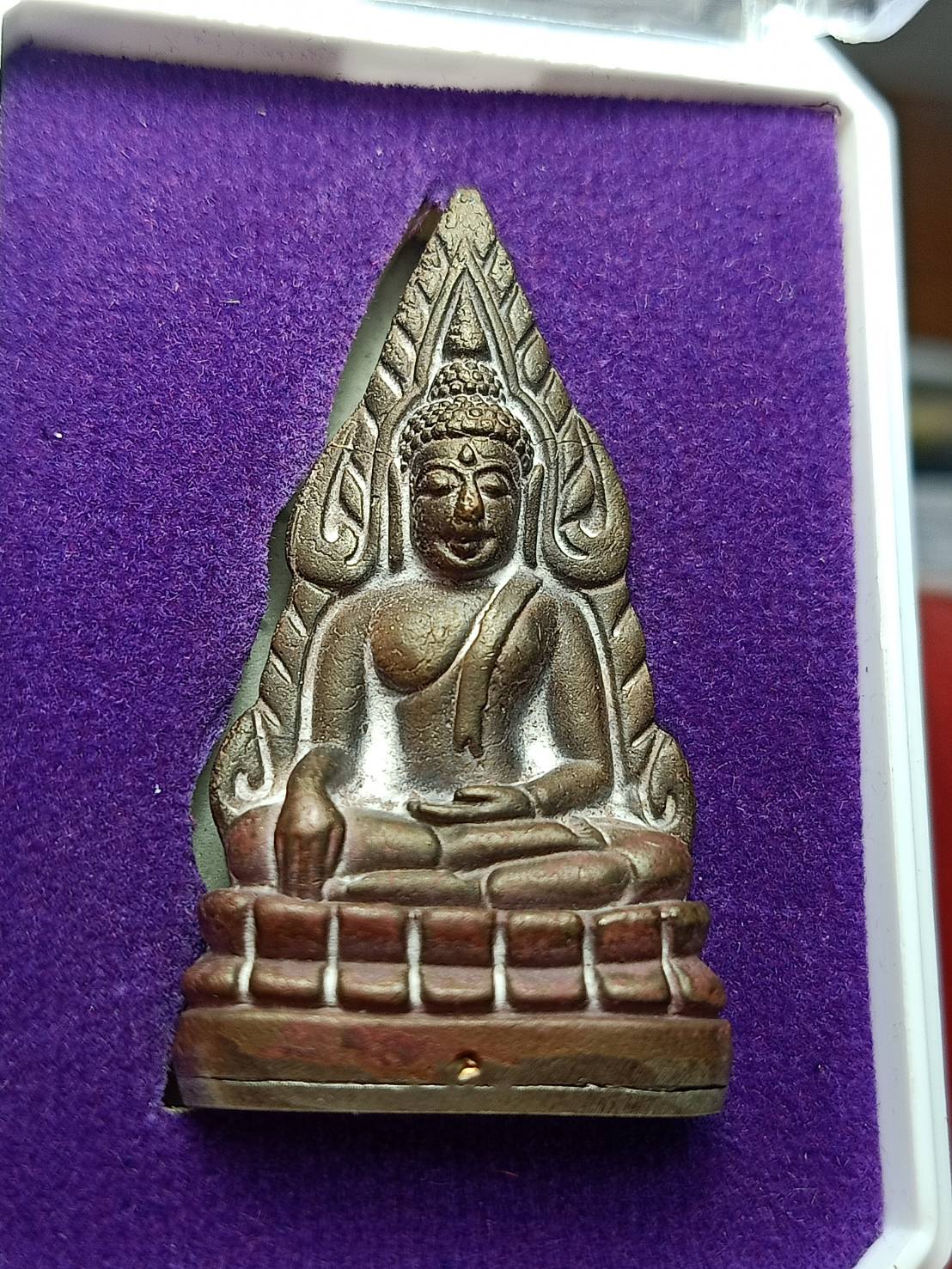 พระกริ่งพุทธชินราช ญสส.87 ทรงเมตตาอธิษฐานจิต วัดบวรนิเวศวิหาร ปี 2543 พร้อมกล่อง (SKU-10469)