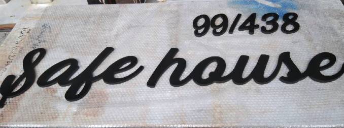 ป้ายอักษรพาสวู๊ดทำสี