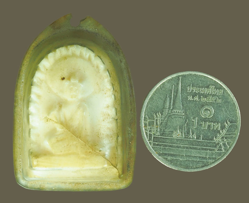 *38513 นางกวัก แกะ เลี่ยมพลาสติกเก่าหลายสิบปี ไม่ทราบทีและปีสร้าง 12