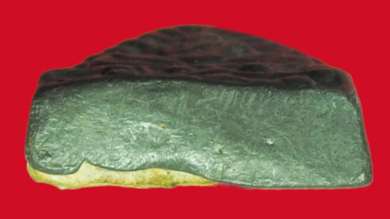 *39356 พระพิมพ์สมาธิ ฐานสูง หลังฝั่งเขี้ยวหมาป่า หลวงพ่อดำ วัดกุฏี ปราจีนบุรี เนื้่อชินตะกั่ว 8