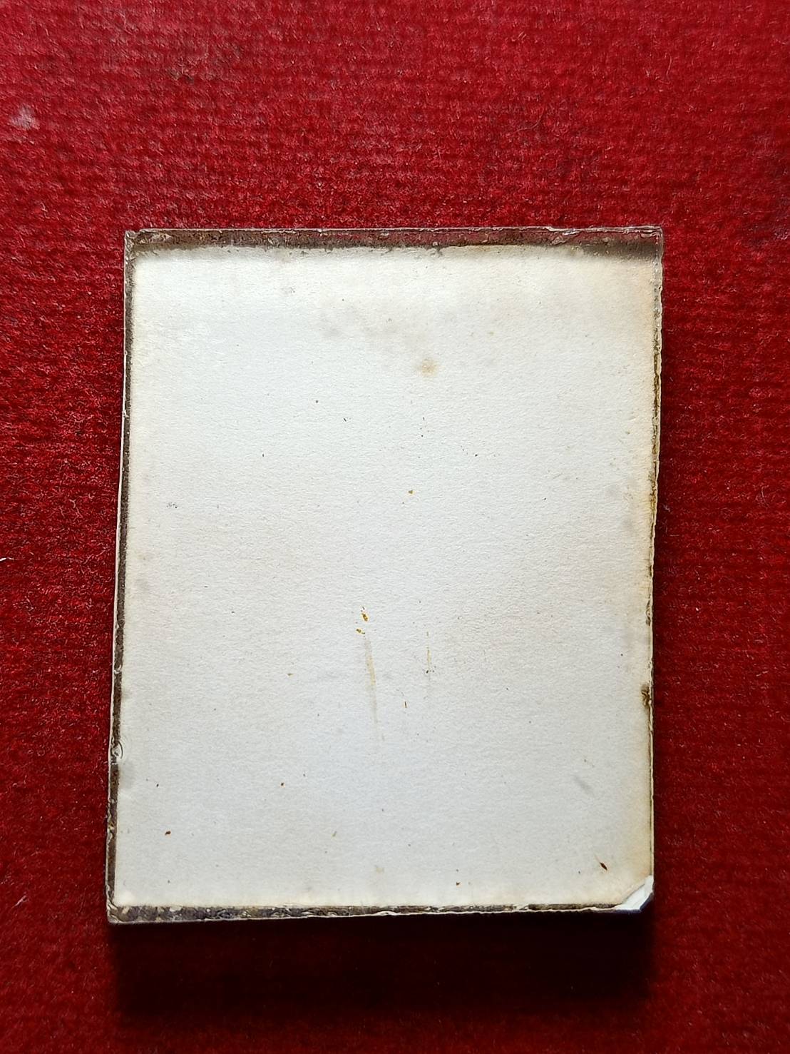 รูปถ่ายอัดกระจก หลวงพ่อหิน วัดเขื่อนกรุณา จ.ชัยนาท (SKU-12738)