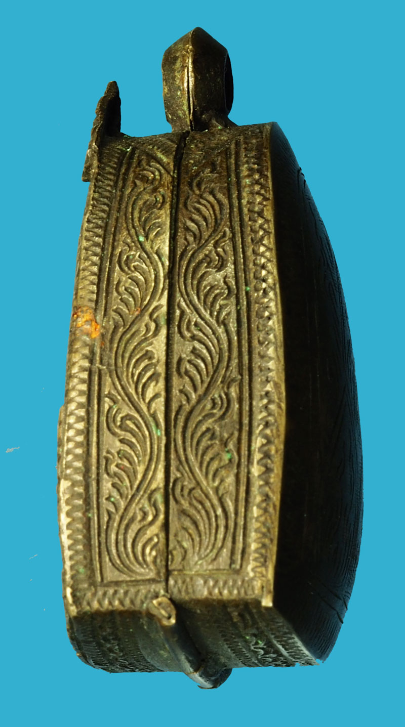 ขายแล้ว*35948 ตลับเงินเปอร์เซ็นต์ต่ำ ด้านหน้าไม่มีกรอบพลาสติก 17