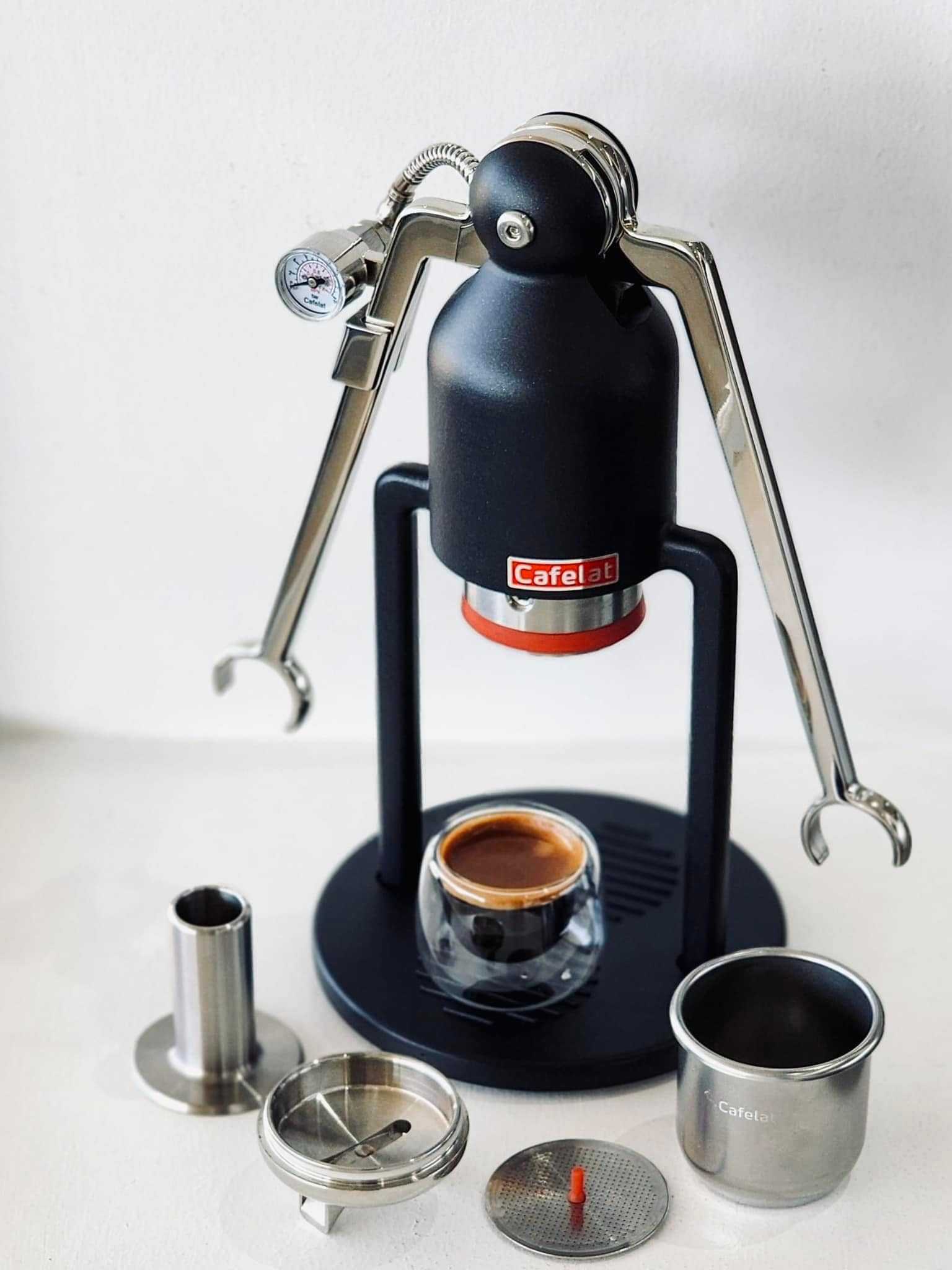 เครื่อง ROBOT : อุปกรณ์สกัดกาแฟ : พร้อมสูตรชง