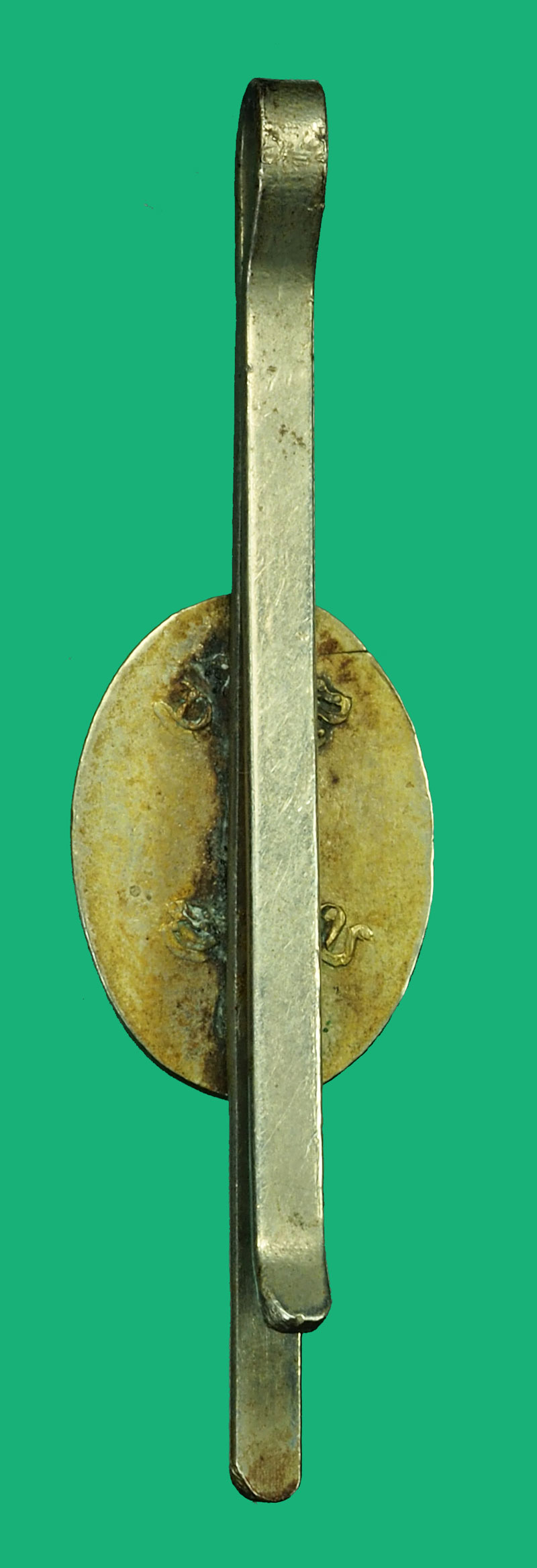 *35390 แหนบหลวงพ่อเปิ้น วัดบ้านเก่า ขลบุรี ปี 2509 เนื้ออัลปาก้า 26