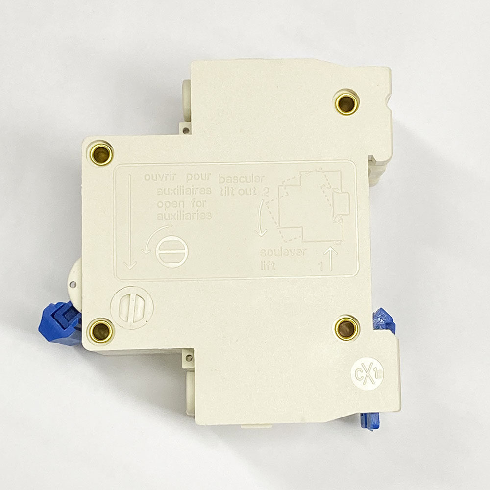 เบรกเกอร์ DC สำหรับงานโซล่าเซลล์ DC500V 2P 63A