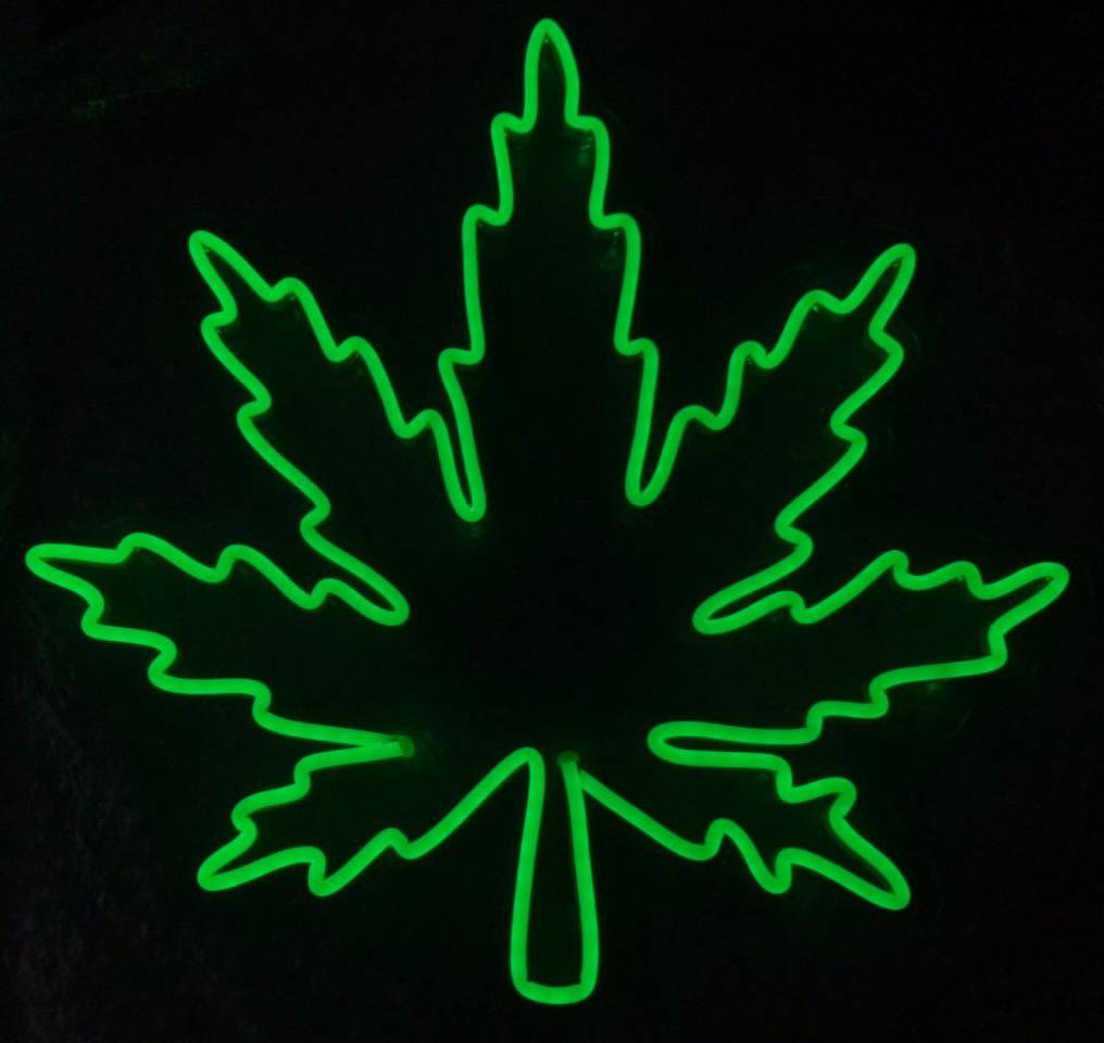 ป้ายไฟนีออนดัดledรูปใบกัญชา