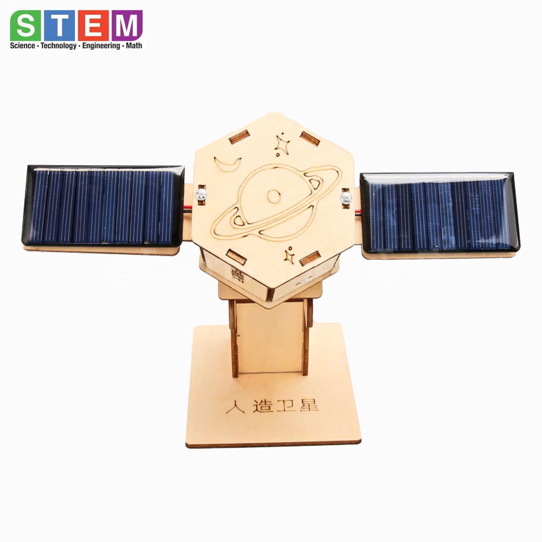 T-M214 ชุดประกอบไม้ ดาวเทียม พลังงานแสงอาทิตย์ Solar Artificial Satellite Wooden Kit STEM Education ของเล่นเสริมทักษะ เสริมพัฒนาการ