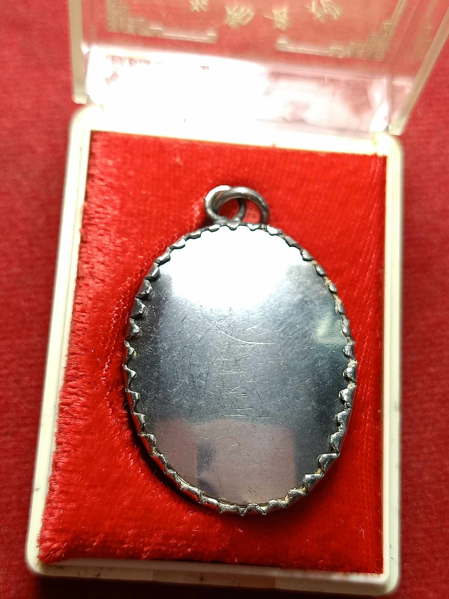 ล็อกเก็ตศลเจ้าอาเนี้ย กทม. พร้อมกล่อง (SKU-03783)