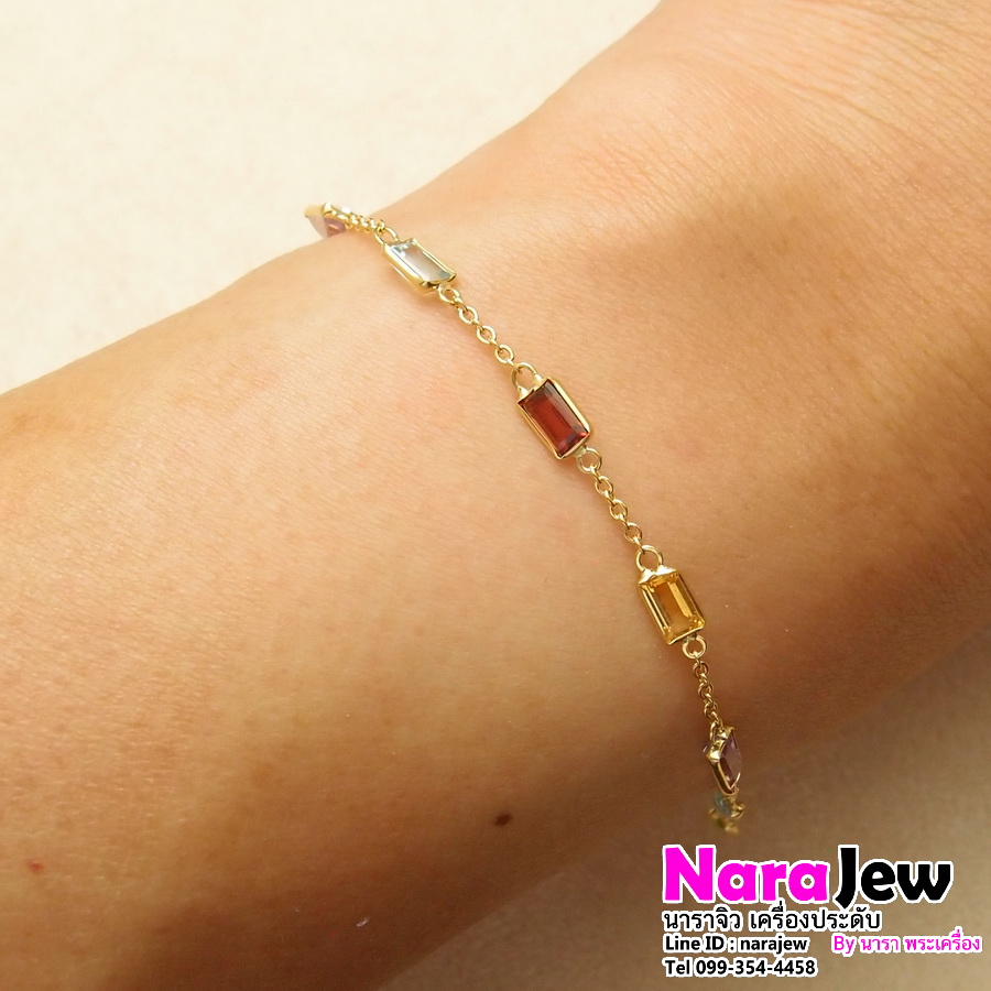 สร้อยข้อมือ ประดับพลอยแท้ 5 สี พลอยเจียระไน ทรงเอเมอรัลด์คัต (Emeral cuts) สวยแปลกใหม่ ใส่แล้ว ดูสวยโดดเด่น สดใส