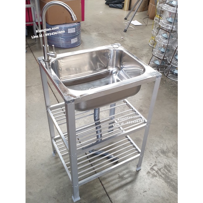 อ่างล้างจาน อ่างเดี่ยว 40x48x80 ซม. ตะแกรงซี่ 2 ชั้น รุ่น M813 ซิงค์ สแตนเลส ขาอลูมิเนียม (ไม่เจาะรูก๊อก ไม่ขัดเงา)