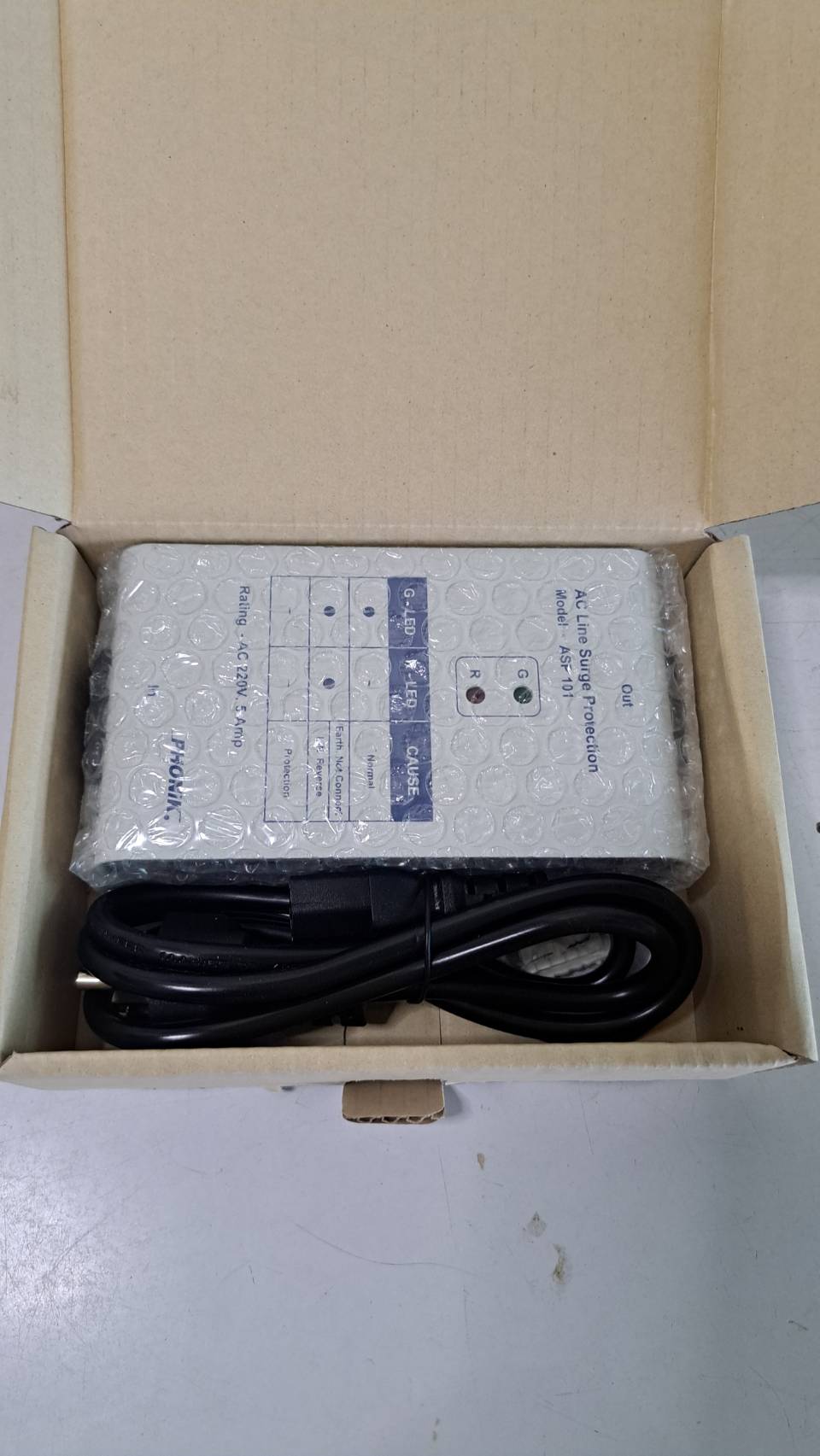 AC Line Surge Protechtion อุปกรณ์ป้องกันกระแสไฟเกิน/ไฟกระชาก ป้องกันอุปกรณ์ไฟฟ้าและอิเล็กทรอนิกส์จากความเสียหายที่เกิดจากไฟกระชาก หรือแรงดันไฟฟ้าที่สูงขึ้นอย่างฉับพลัน