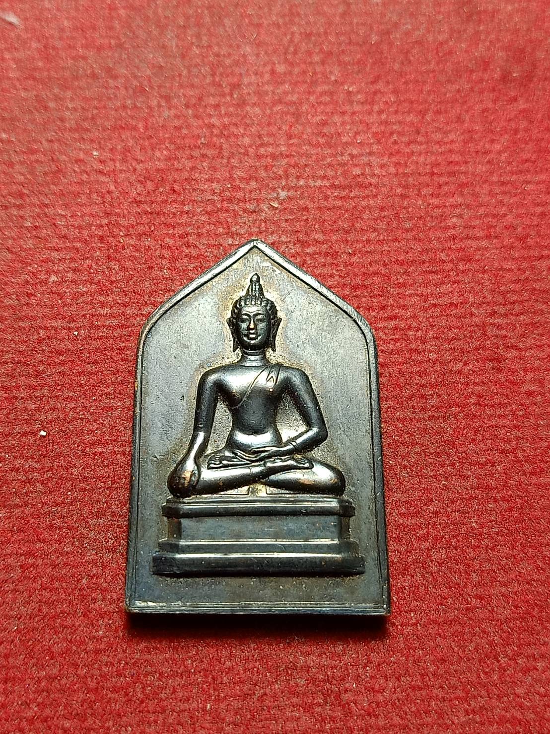 เหรียญห้าเหลี่ยม พระเชียงแสนสิงห์หนึ่ง หลังลายเซ็น จอมพล ป.พิบูลสงคราม (SKU-10685)
