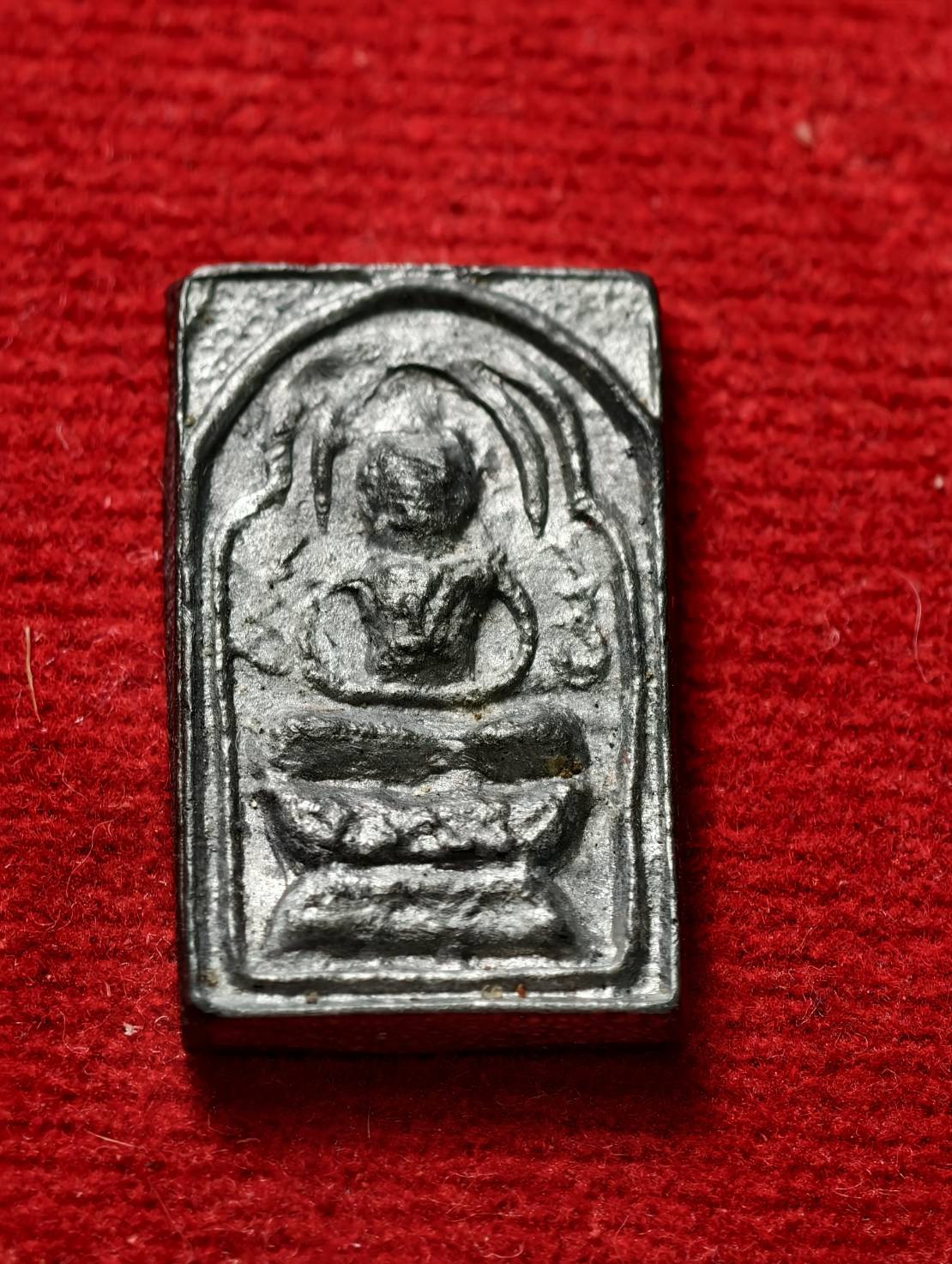 พระเนื้อชินหลวงตาหงำวัดปากคลองมะขามเฒ่า จ.ชัยนาท (SKU-13615)