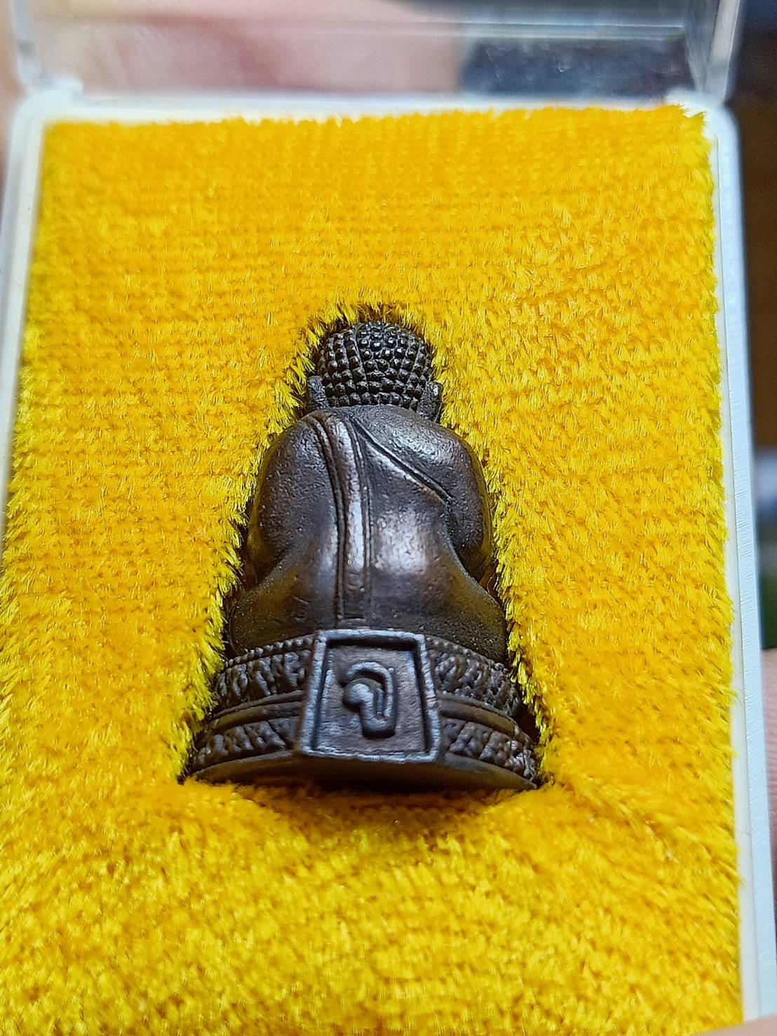 พระกริ่งสังกัจจายน์ วัดอินทราสุการาม จ.สุรินทร์ พร้อมกล่อง (SKU-06259)