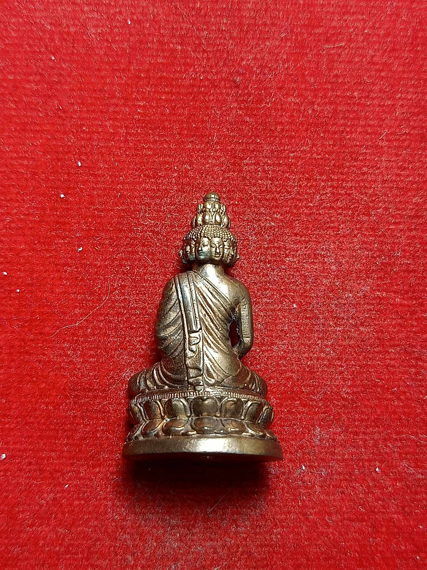 รูปหล่อพระมหาเศรษฐีนวโกฏิ เจ้าคุณธงชัย วัดไตรมิตรและวัดสระเกศ กทม. พิมพ์เล็ก เนื้อนวโลหะ อ.ลักษณ์ เรขานิเทศสร้าง (SKU-03371)