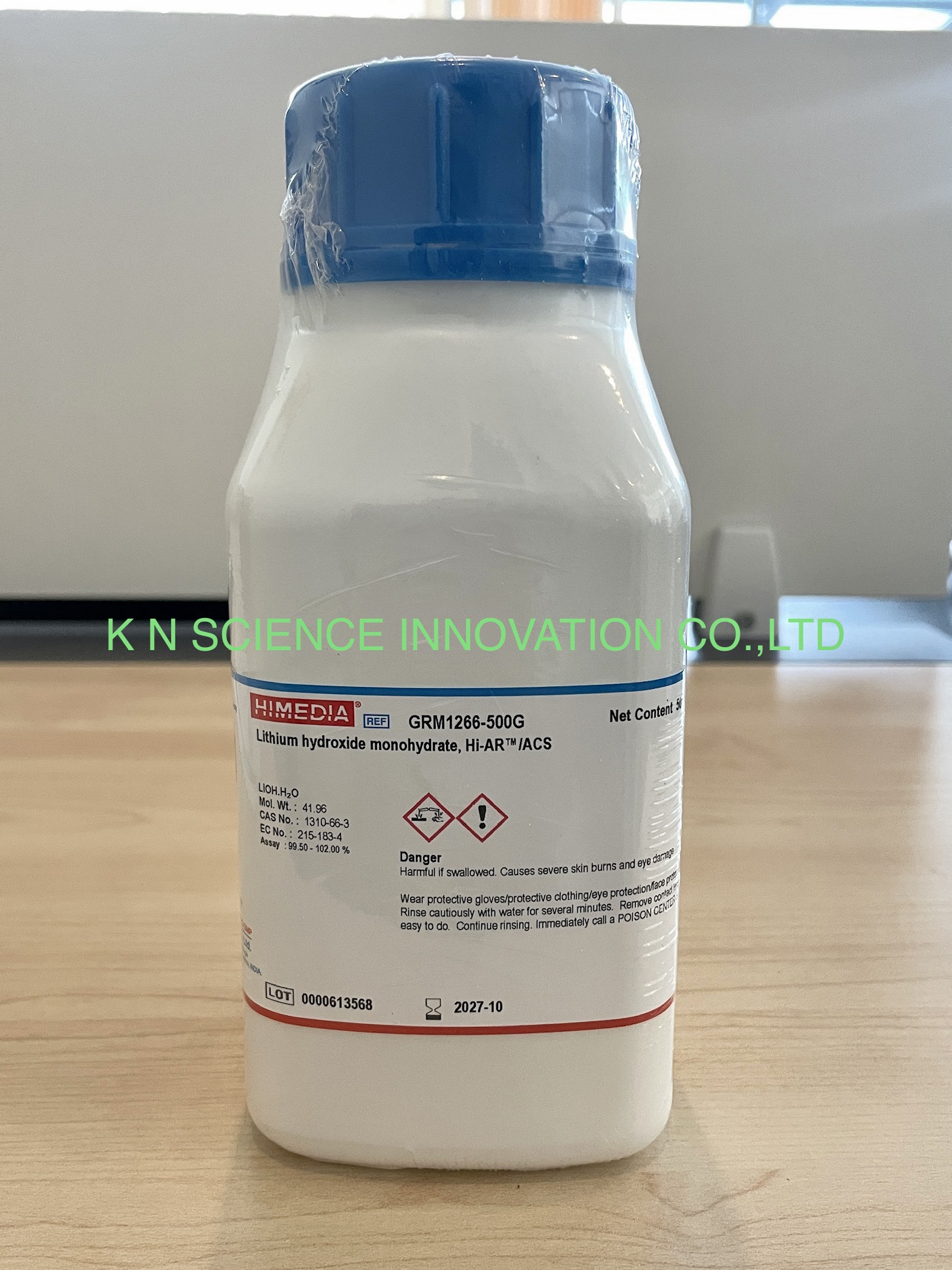 LITHIUM HYDROXIDE 1 hydrate AR Himedia 500 GM GRM1266
