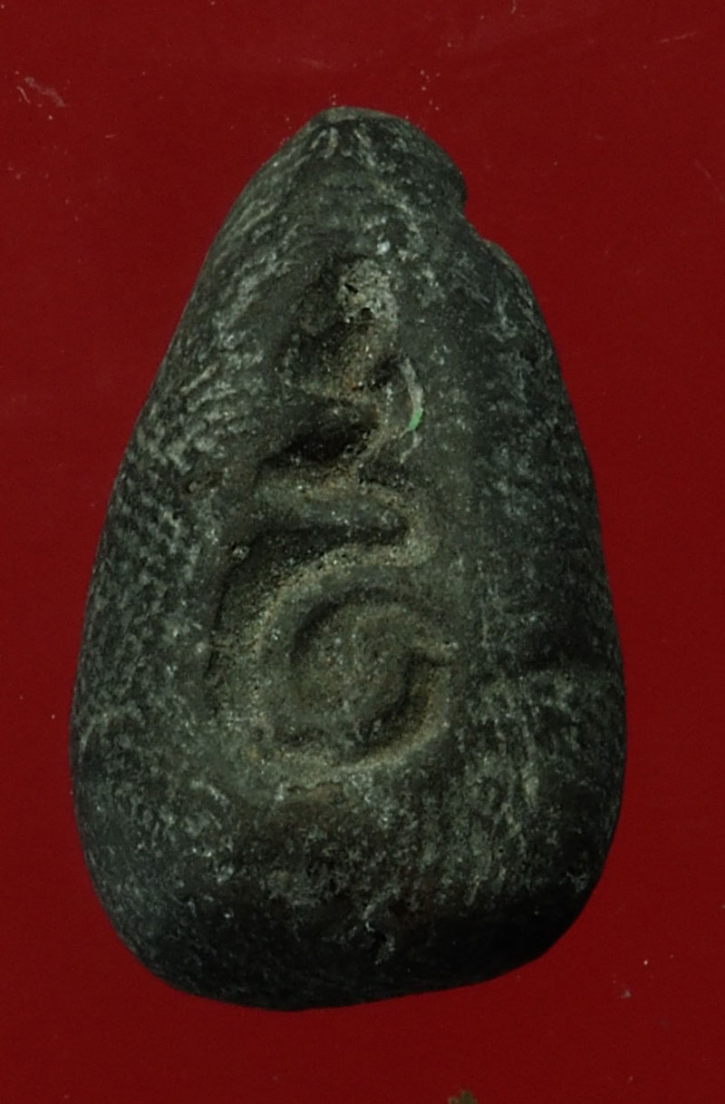 *28493 พระเม็ดน้อยหน่า หลังยันต์ เก่า ไม่ทราบที่ 13