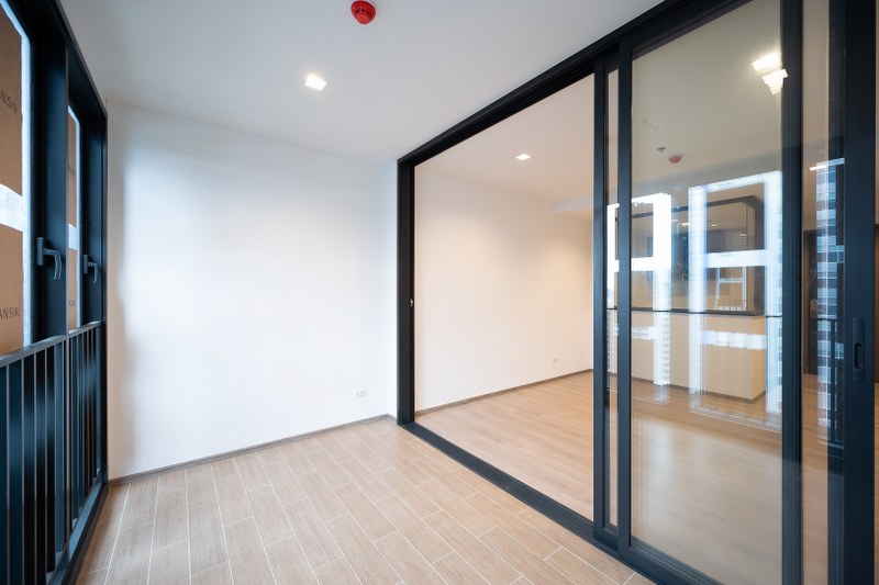ขาย (For Sale) คอนโด : เดอะ ไลน์ พหลโยธิน อาคาร B (The Line Phahonyothin Park B) ประเภท :( Duplex 2 ชั้น )2 ห้องนอน 2 ห้องน้ำ 1ห้องครัว 1 ห้องนั่งเล่น 1 ห้องเก็บของ