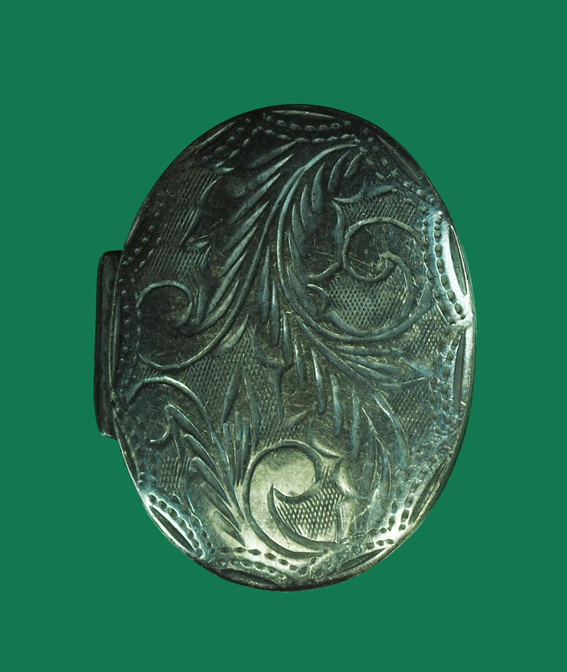 *31232 ตลับสำหรับใส่สีผึ้ง ทำด้วยเงิน เก่า 16