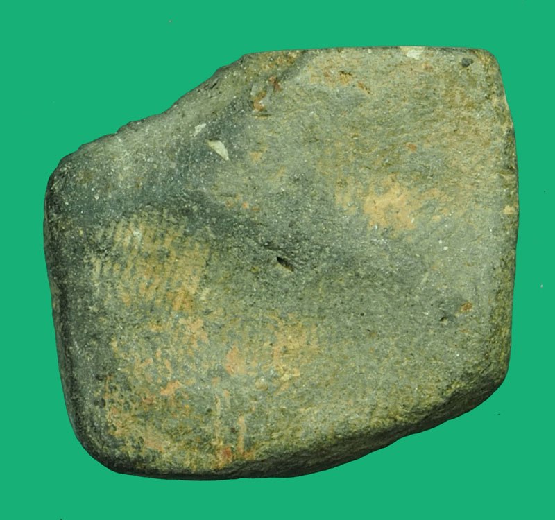 ขายแล้ว*40125 พระหัวใจกำแพง กรุเตาทุเรียง สุโขทัย เนื้อดิน 13