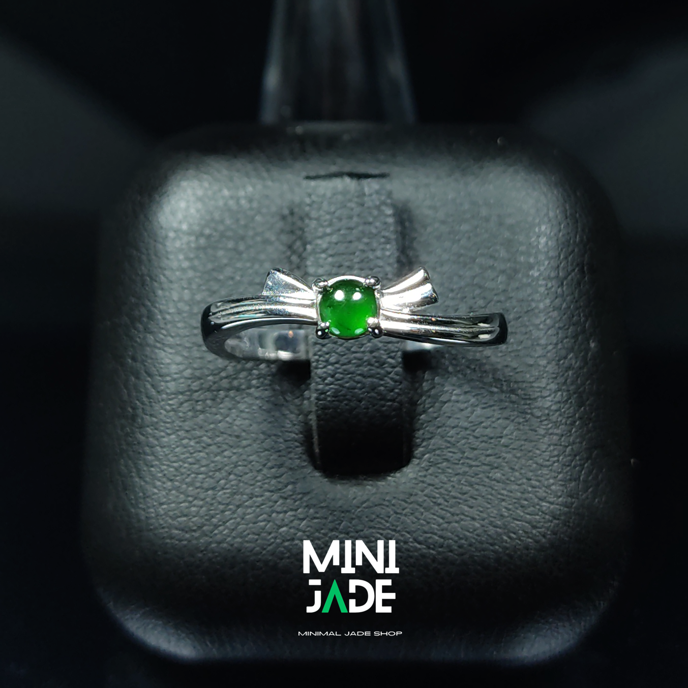 แหวนหยก jadeite เนื้อแก้วใส
