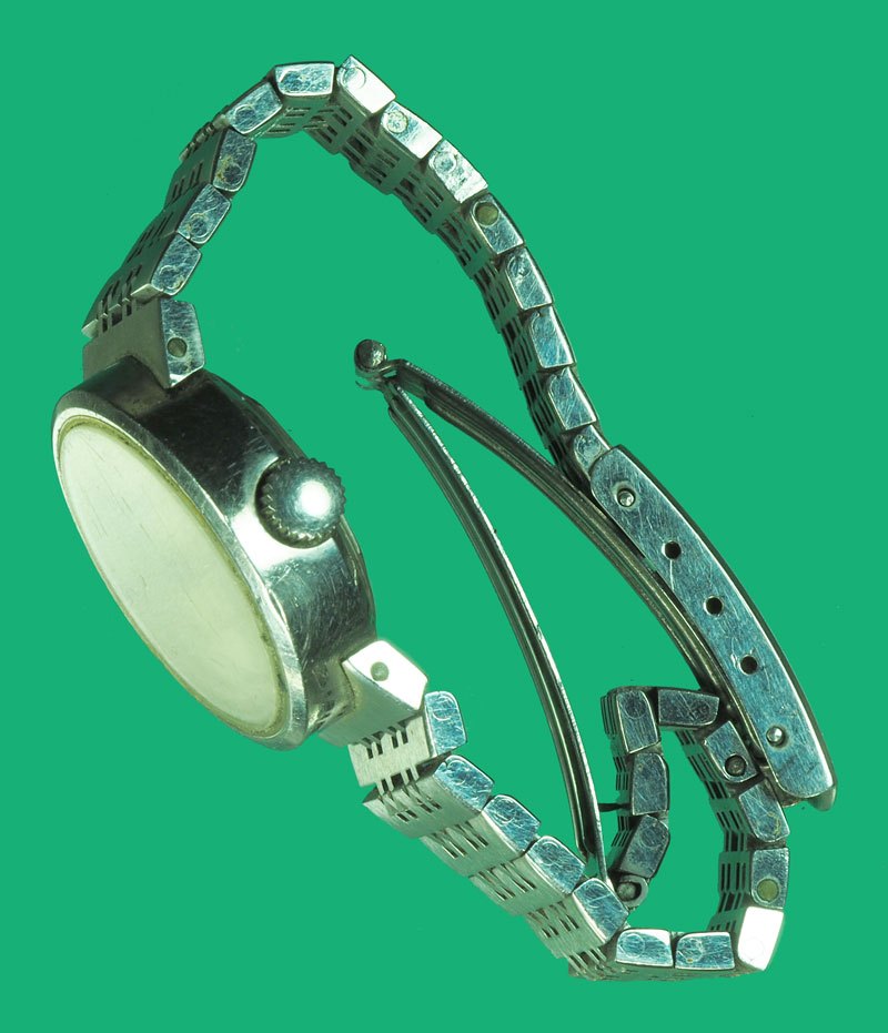 *39614 ” MIDO CLEOPATRA WIND LADY SIZE “ เดินปกติใช้งานปกติ ขึ้นลานได้ปกติ กระจกมีไอเกาะถอดมาล้างได้ ขนาดสายไซส์ข้อมือผู้หญิงใส่ได้สดใสเหมือนเดิม 16