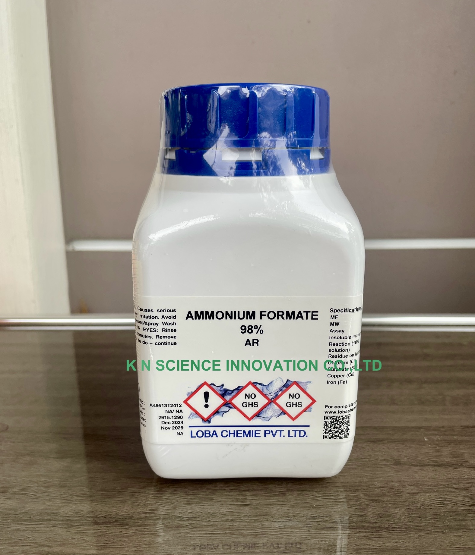 Ammonium formate 98%, AR , 500 g ,Loba 0121000500