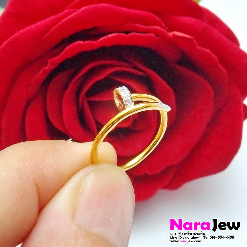 แหวนเพชร ตะปู ประดับเพชรแท้ 0.05 ct น้ำขาว 97 ทองคำแท้ 9K