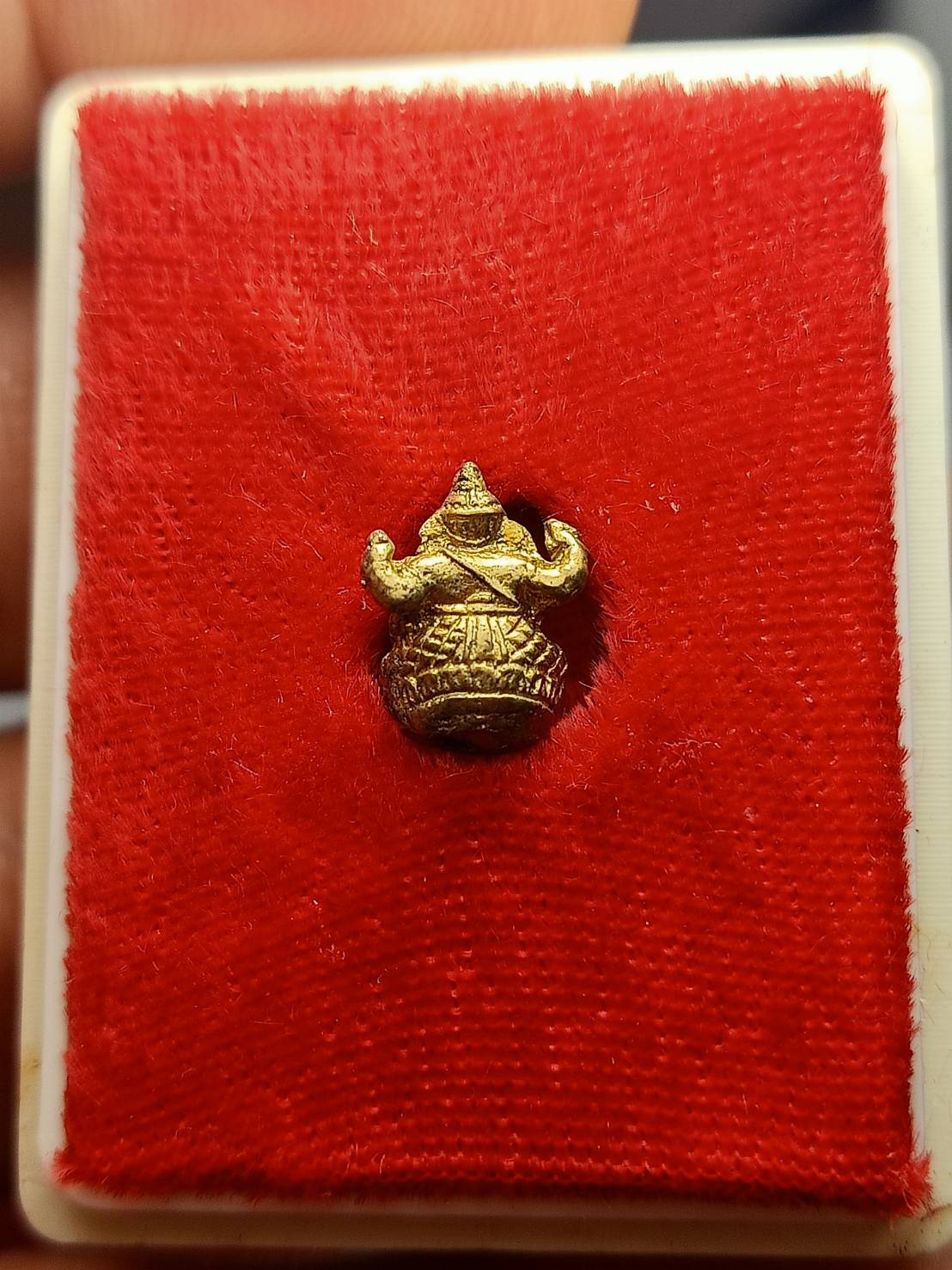 พระพิฆเณศร์อุ้มทรัพย์ รุ่นทักษิณมหาเศรษฐี พ่อท่านสังข์ วัดคลองวัดดอนตรอ จ.นครศรีธรรมราช (SKU-08457)