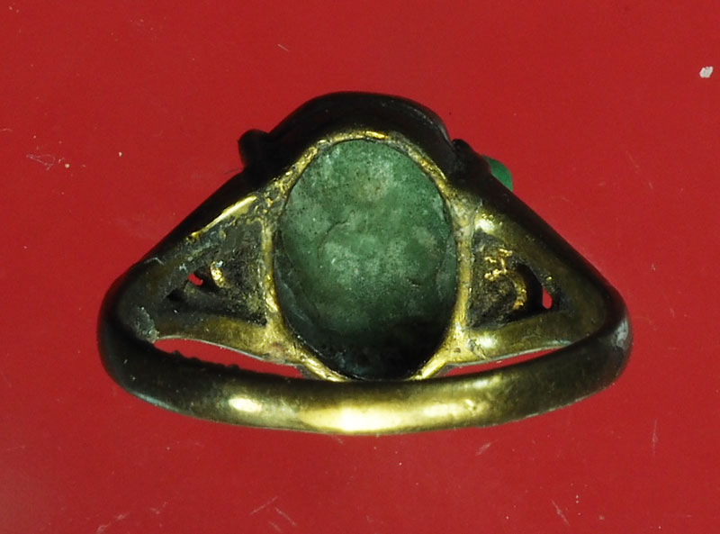 *28840 แหวนหัวหยก เก่าๆ 16